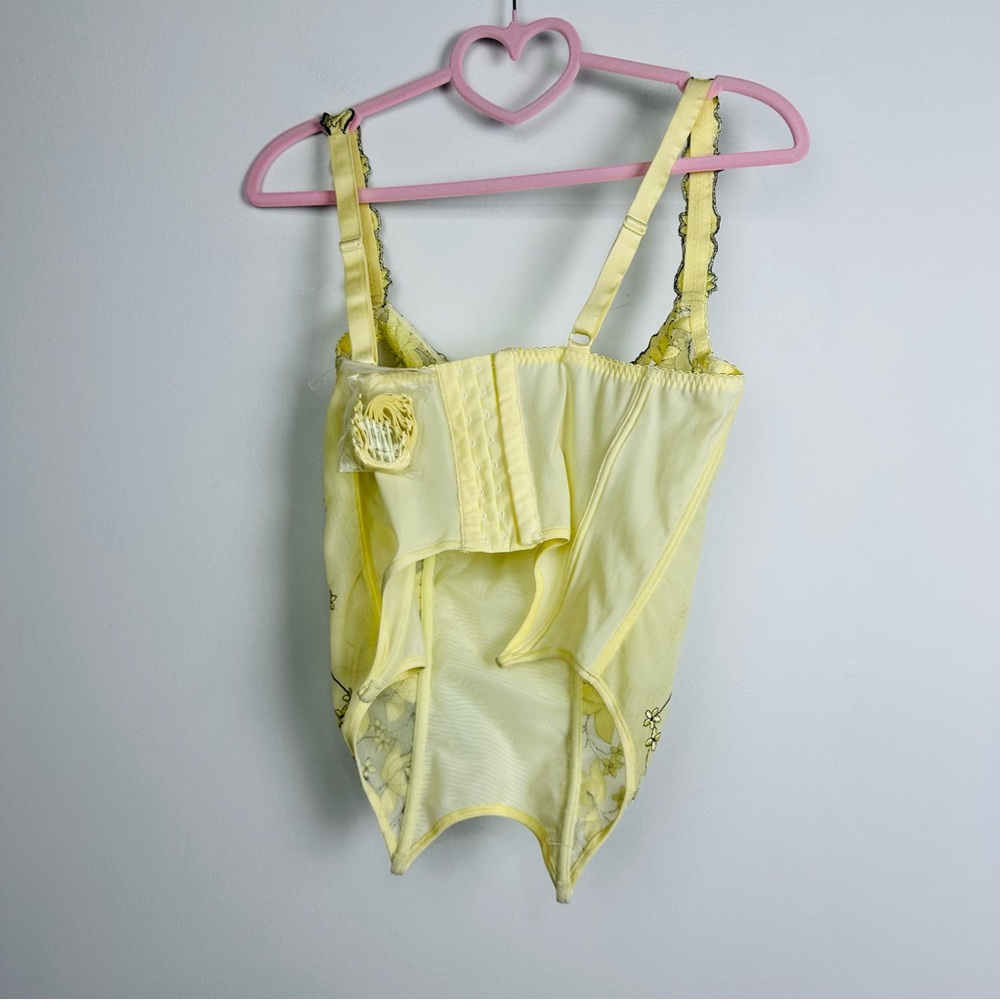 Scarlett Yellow and Black Floral Lace Bustier Bra Size 38E - Picture 7 of 12